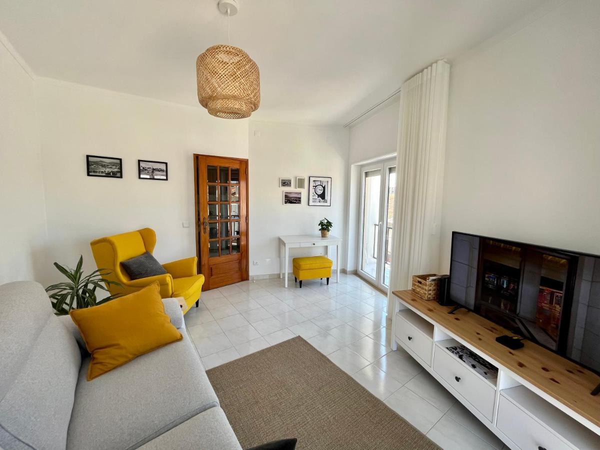 Apartament Casa Da Estacao_São Martinho do Porto Zewnętrze zdjęcie